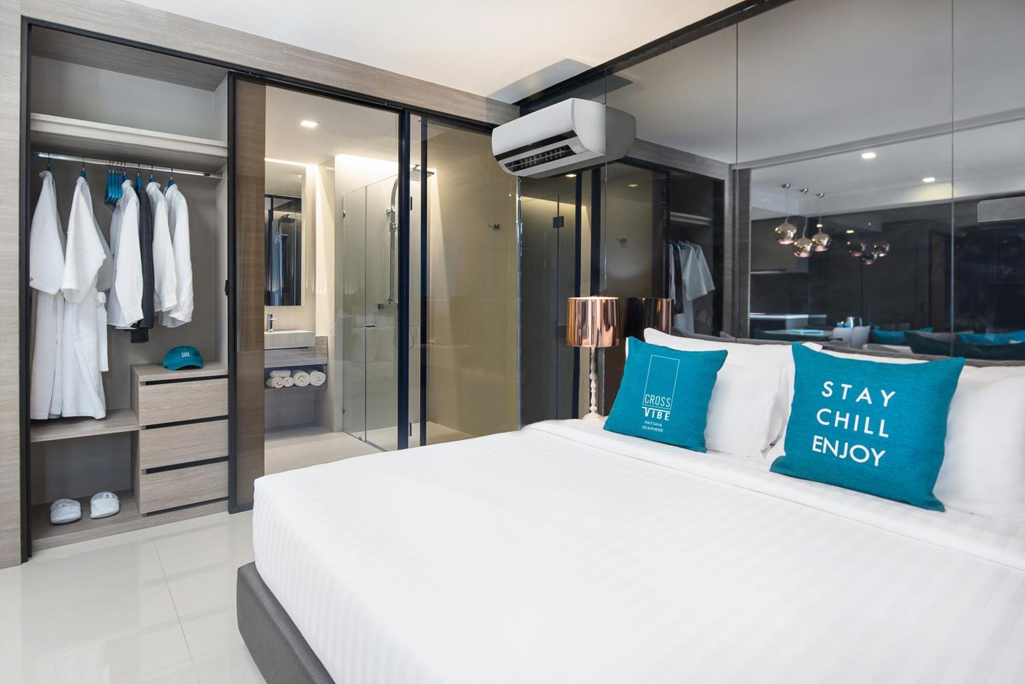 Cross Vibe Pattaya Seaphere Na Chom Thian Exterior foto